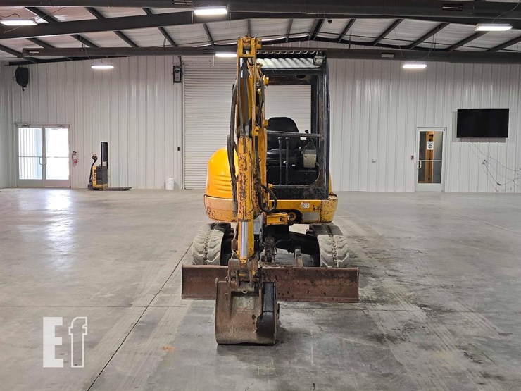 jcb-8032-image-7
