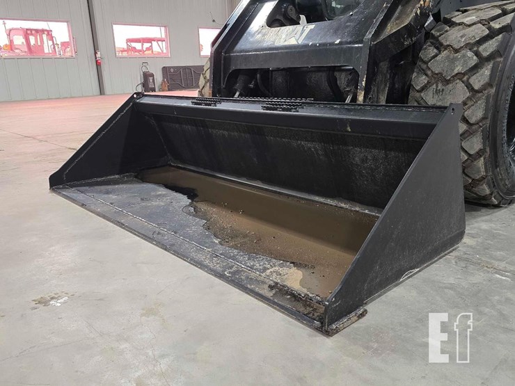 2014-caterpillar-272d-image-9