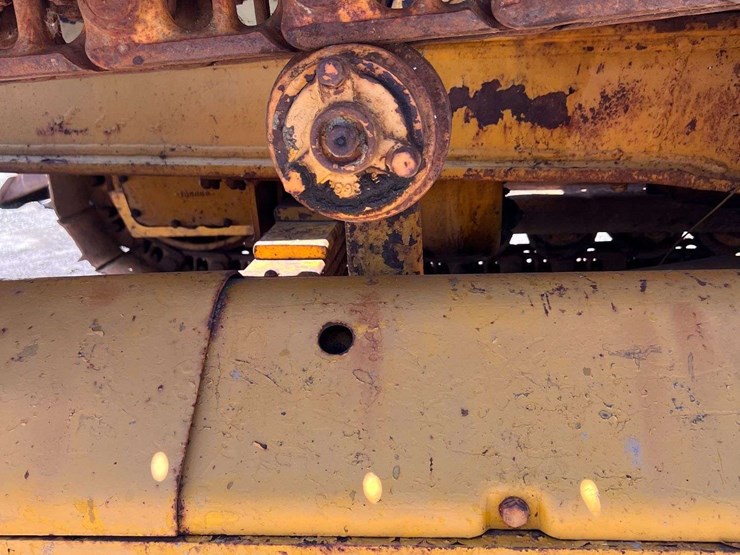 caterpillar-d6-image-24