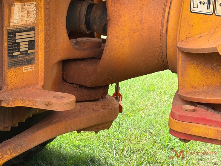 2022-volvo-a30g-image-13