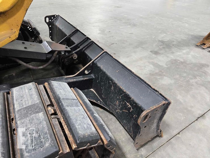 2022-caterpillar-308-cr-image-15