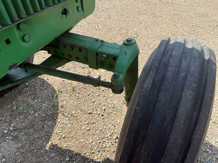 john-deere-4440-image-13