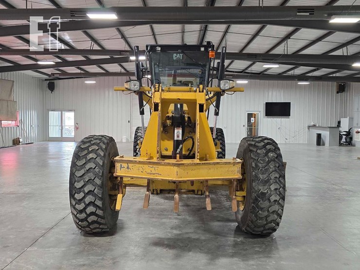 2022-caterpillar-140gc-image-7