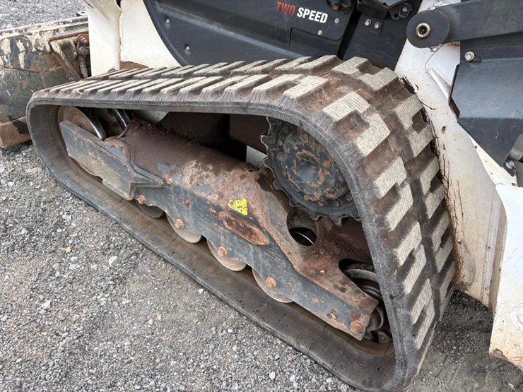 2021-bobcat-t66-image-17