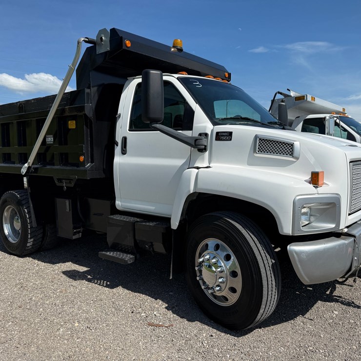 2005 CATERPILLAR C7