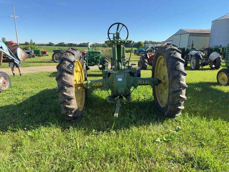 john-deere-model-b-image-7