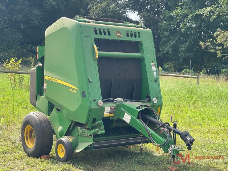 john-deere-450m-image-1