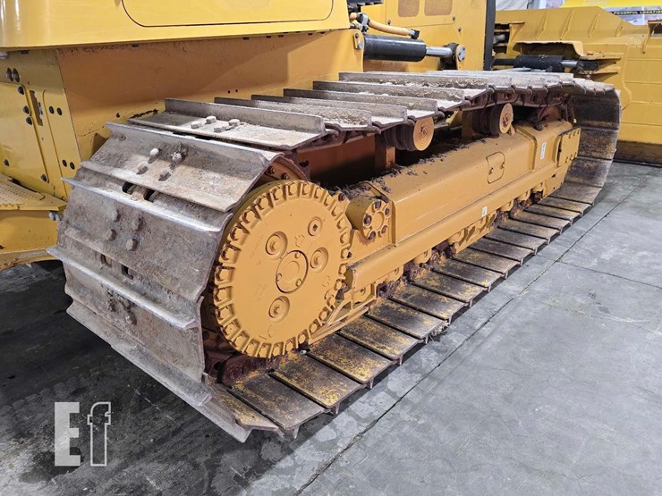 2022-caterpillar-d4-lgp-image-43