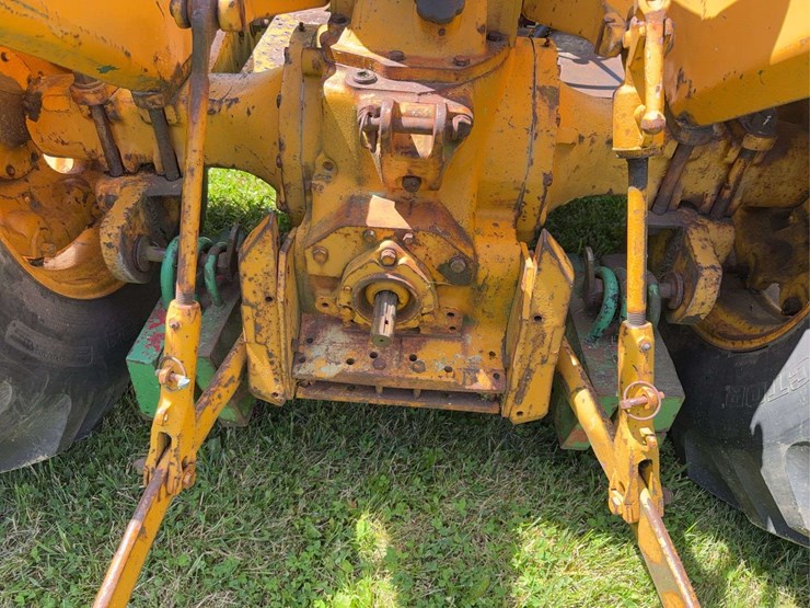 john-deere-400-image-4