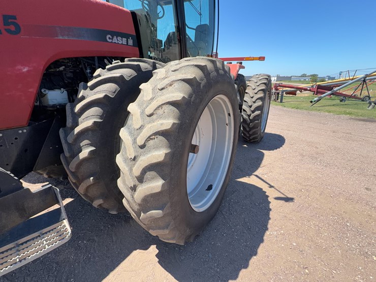 2005-case-ih-325-image-43