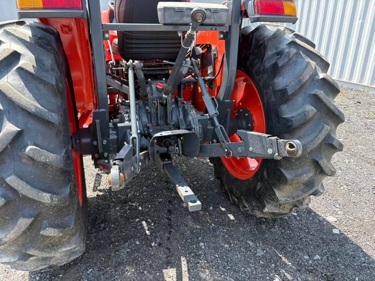 kubota-mx5400-image-16