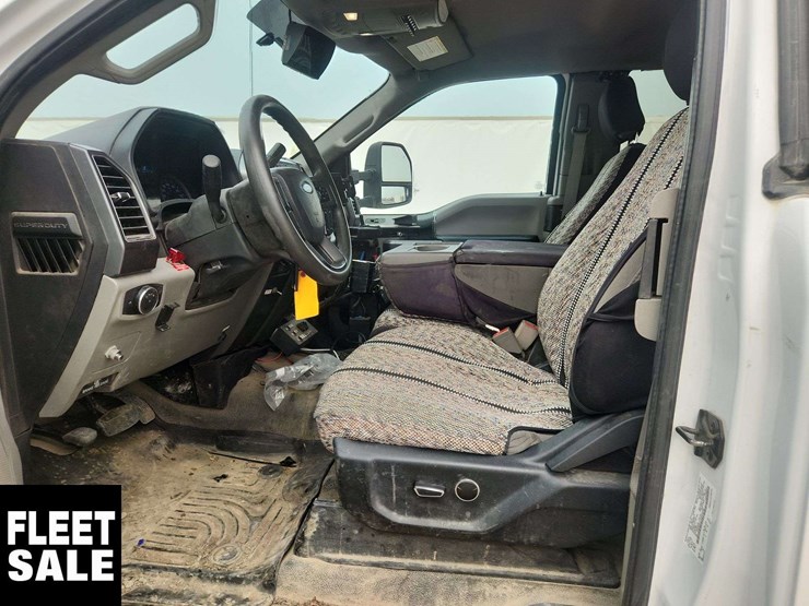 2019-ford-f550-image-13