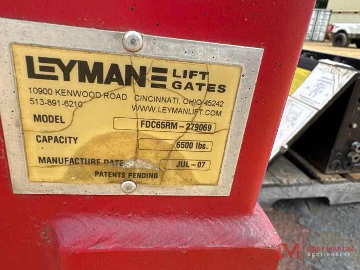 (1)-2007-leyman-fdc65rm-hydraulic-lift-gate-image-6