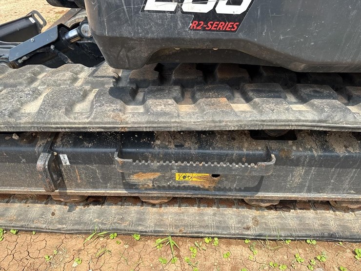 2023-bobcat-e88-image-48