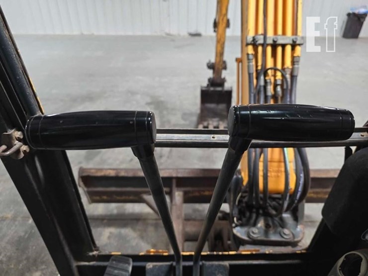 hyundai-robex-35z-9-image-18