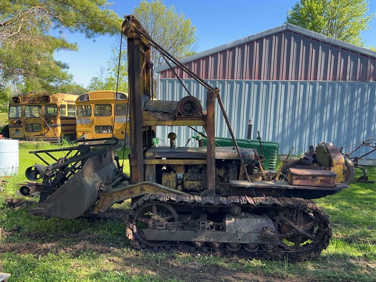 caterpillar-crawler-loader-image-1
