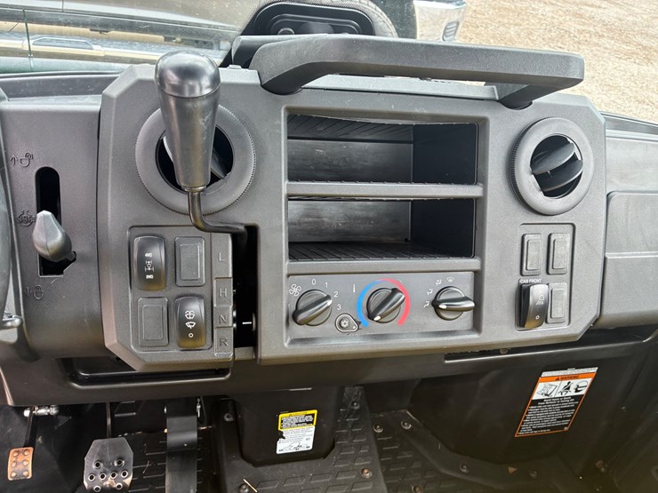 john-deere-gator-image-6