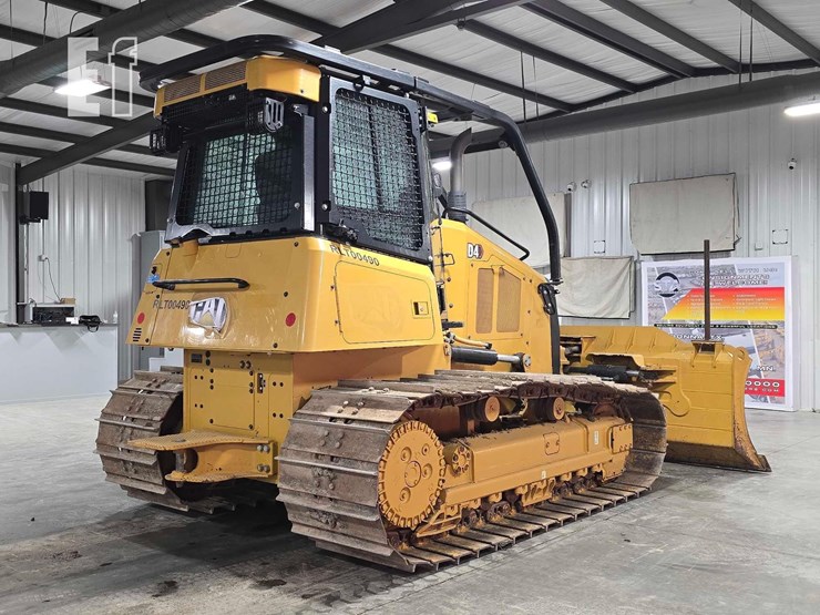 2022-caterpillar-d4-lgp-image-3