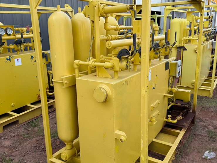 meyer-3k-wp-diesel-powered-4-station-accumulator-closing-unit,-skidded-image-2