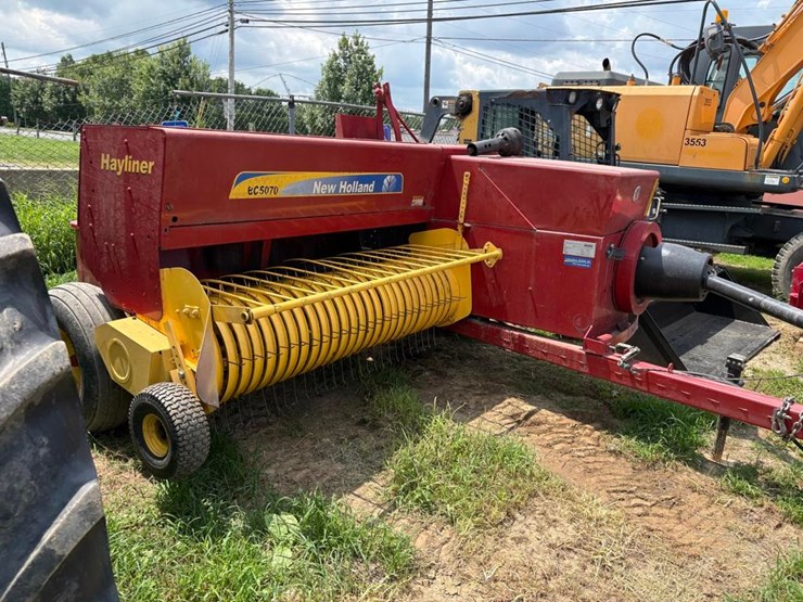new-holland-bc5070-image-3
