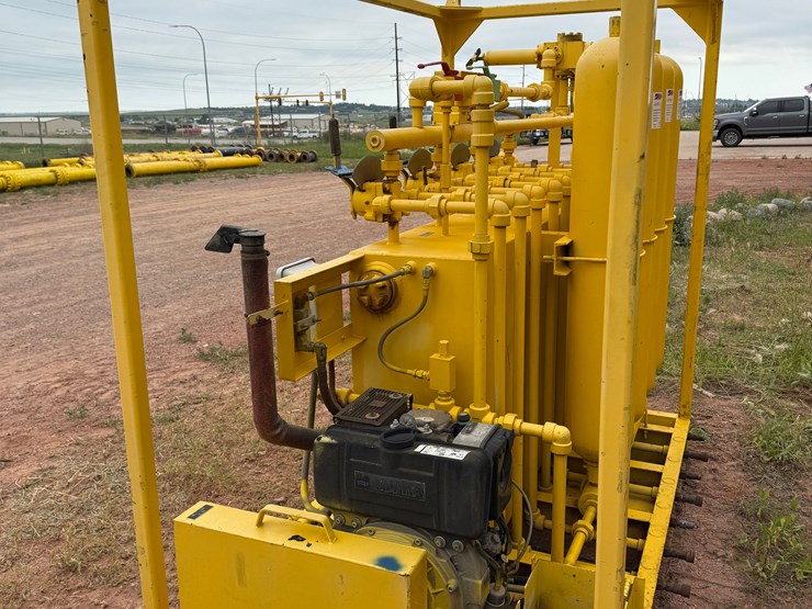 meyer-3k-wp-diesel-powered-4-station-accumulator-closing-unit,-skidded-image-4