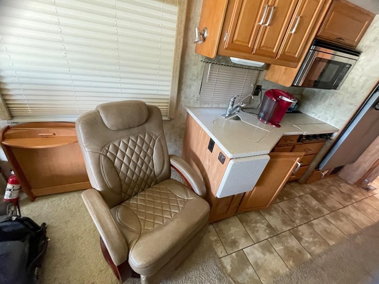 2006-winnebago-diesel-pusher-motorhome-abilene,-tx-image-16