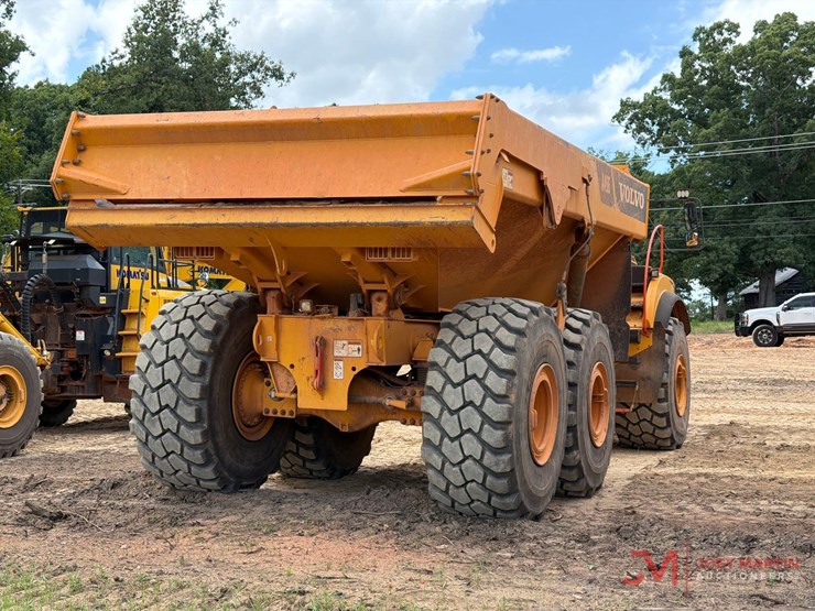 2023-volvo-a45g-image-4