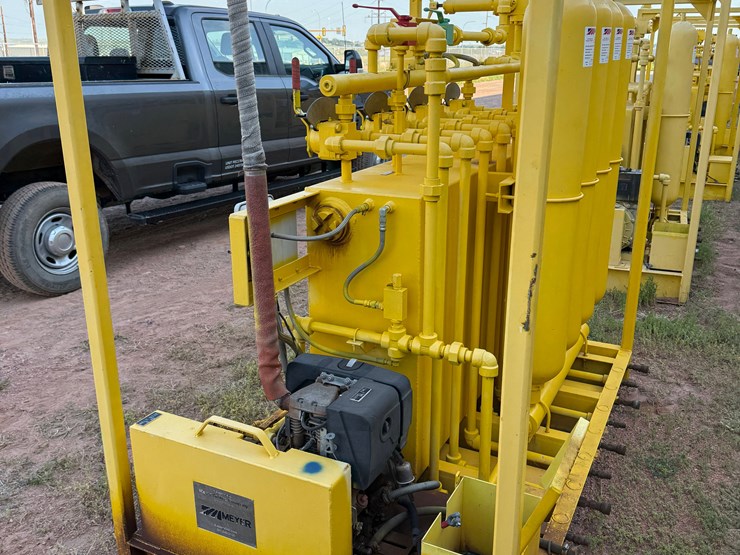 meyer-3k-wp-diesel-powered-4-station-accumulator-closing-unit,-skidded-image-4