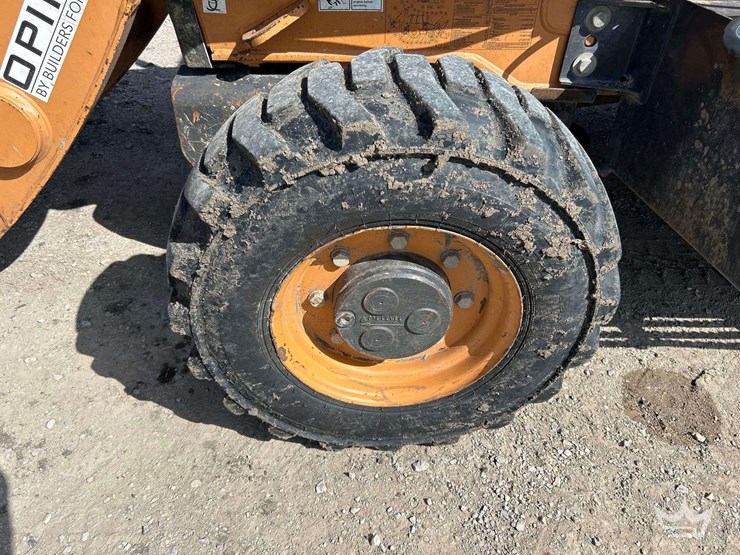case-580n-ep-extendahoe-loader-backhoe-image-32