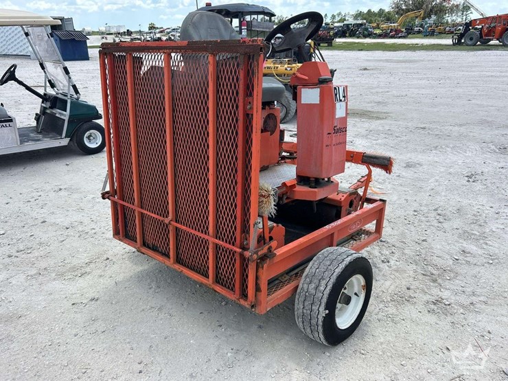 salsco-greens-roller-w/-trailer-image-3