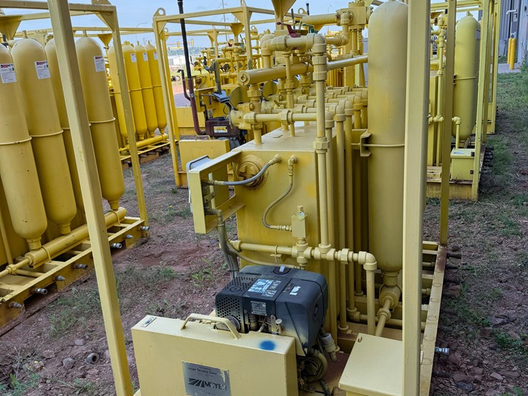 meyer-3k-wp-diesel-powered-4-station-accumulator-closing-unit,-skidded-image-4