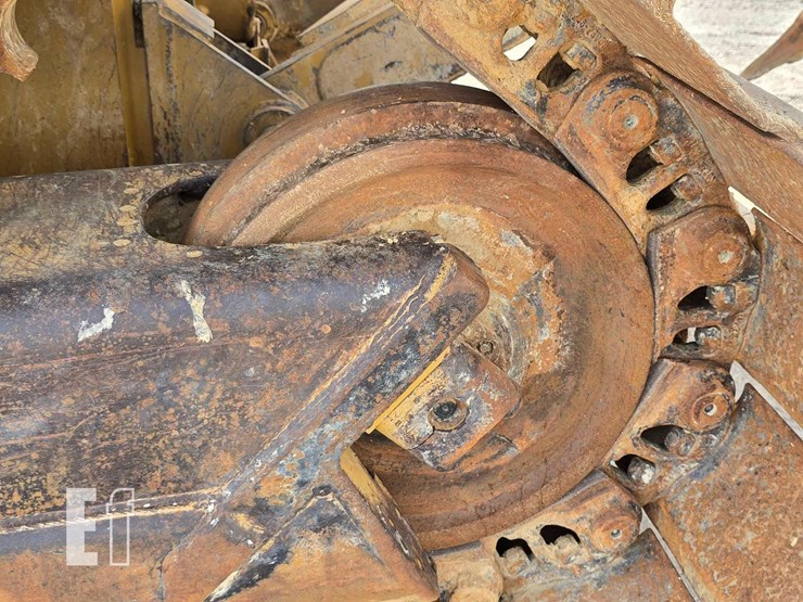 caterpillar-d6-lgp-image-30