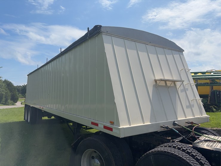 34’-steel-hopper-bottom-(tuf-brand-with-ag-hoppers-&-title)-image-3