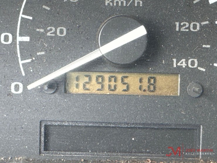 ford-f350-xl-image-15