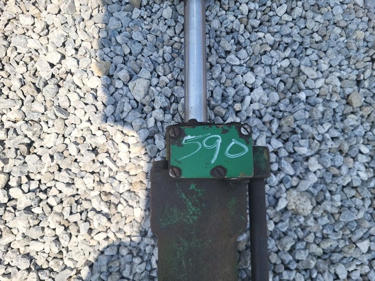 oliver-hydraulic-cylinder-image-2