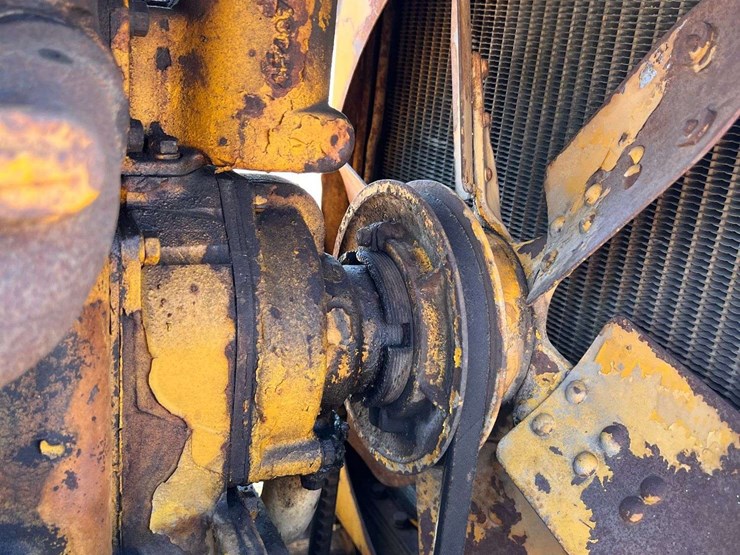 caterpillar-d2-image-15