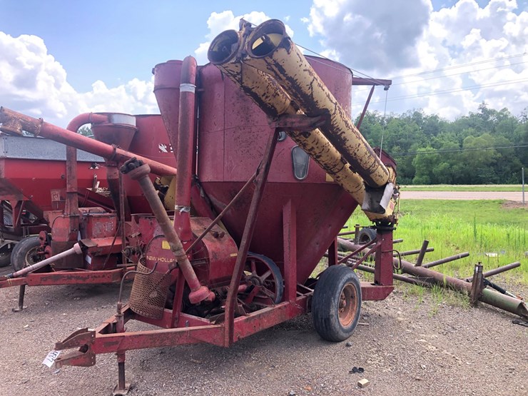 new-holland-354-image-1