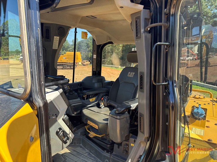 caterpillar-d6-xe-lgp-image-19
