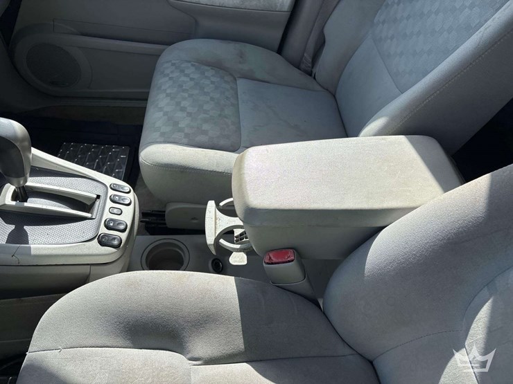 2006-chevrolet-equinox-image-18