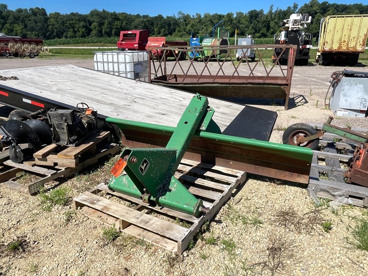 john-deere-65-image-1