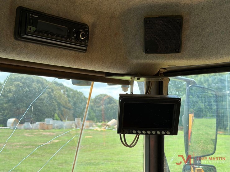 2022-volvo-a30g-image-37