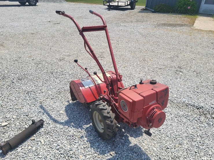 troy-bilt-horse-rear-tiller-image-7