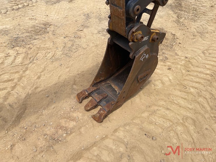 deere-35g-image-11