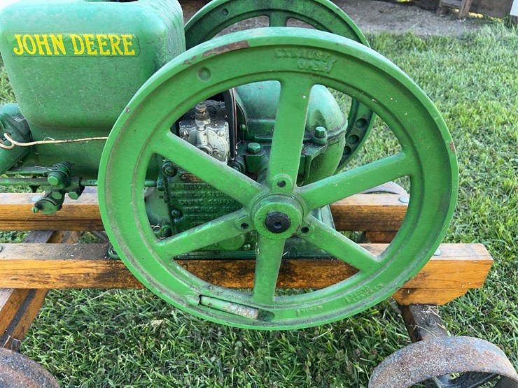 john-deere-e-1-1/2hp-image-15