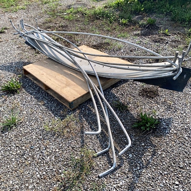 7 - Tarp Bows 90” and Rear cocer