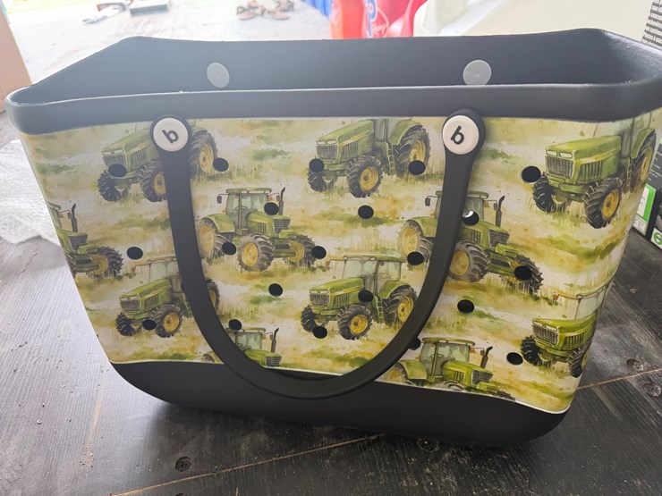 #10-•-tractor-bog-bag-image-1