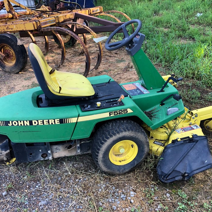 JOHN DEERE 525