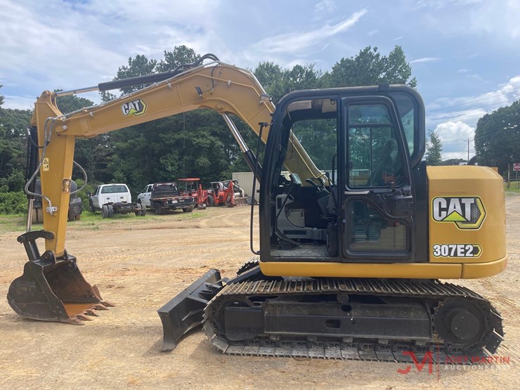 2016-caterpillar-307e2-image-2