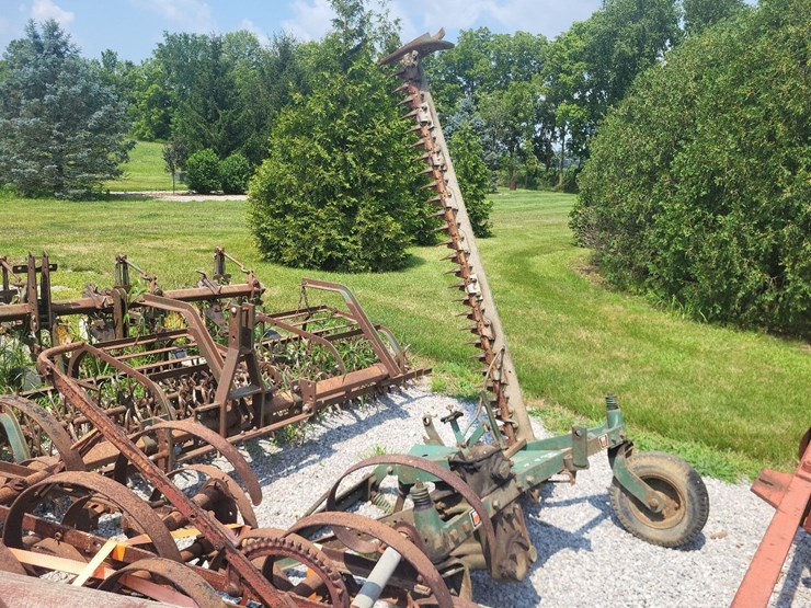 oliver-82--2-point-sickle-mower-image-4