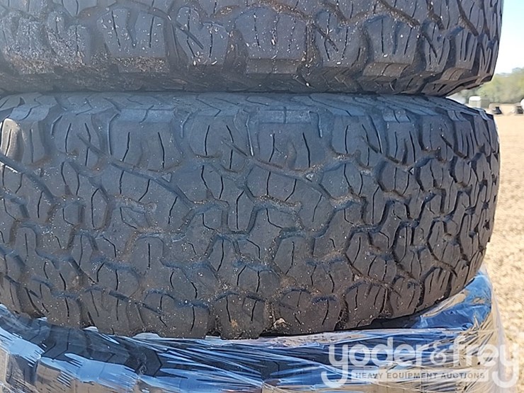 goodrich-lt245/75-r17-image-8